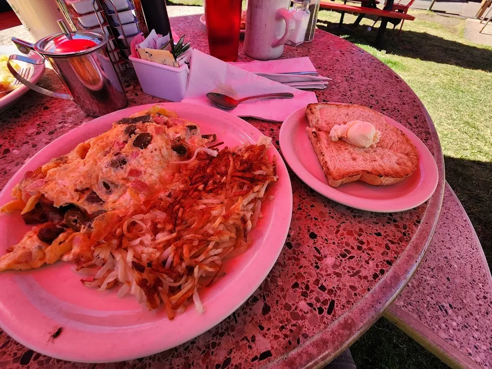 Ham Sausage and Green Pepper Omelet